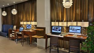 places to stay in hartford Hilton Hartford
