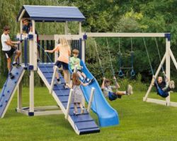 CLICK to get more info and photos of this Berlin CT swingset