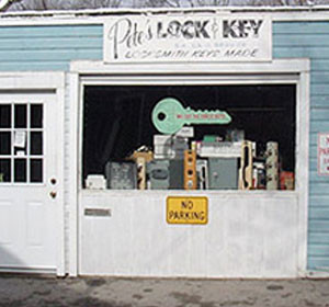 locksmith stamford Petes Lock & Key Shop